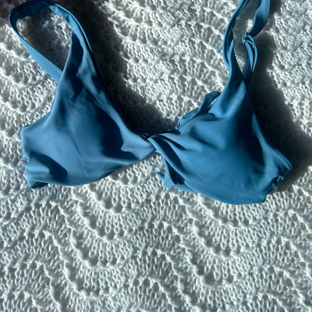 • essential tie bikini